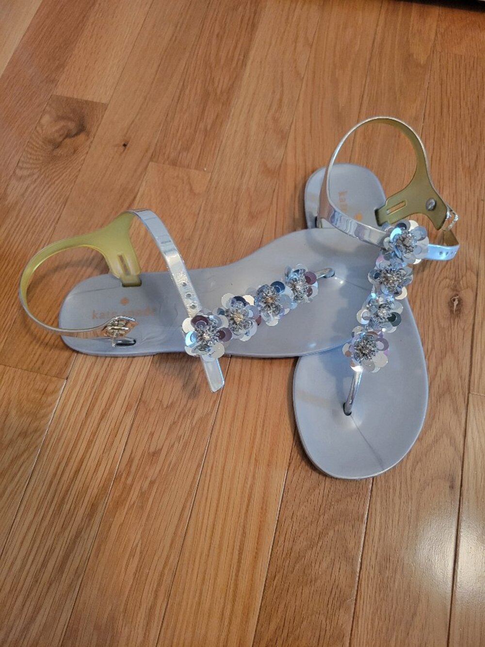 Kate Spade Silver Sparkly Sandals Size 8